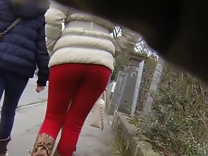 Candid - Nice Ass In Tight Red Pants And Boots