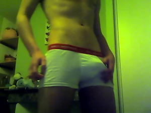 French 18 years old sexy solo webcam !