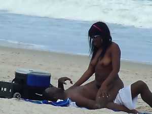 CUTE GIRL ON BEACH