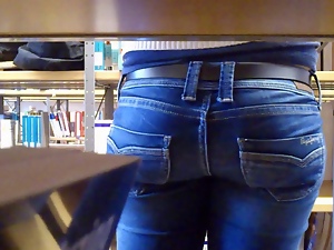 Fantastic Ass in Library