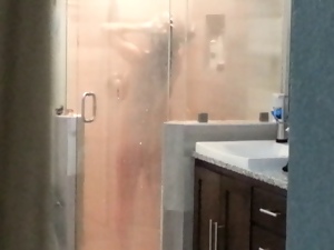 peek in the shower
