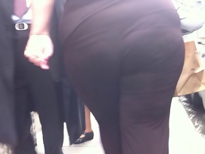 Ass voyeur 15 - Very fat ass see through leggings