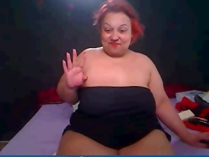 mature in webcam