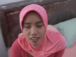 Hijab amateur blowjob and fuck