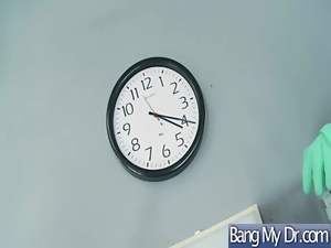 Sexy Pacient Get Hardcore Fuck In Doctor Office video-34